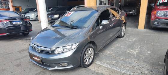 HONDA CIVIC 1.8 LXL 16V FLEX 4P AUTOMÁTICO HONDA CIVIC 1.8 LXL 16V FLEX 4P AUTOMÁTICO